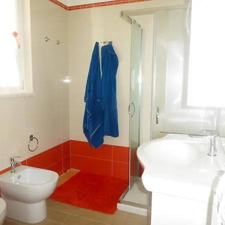 A Due Passi Dal Mare