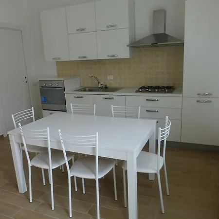 A Due Passi Dal Mare * 西维尔诺瓦·马尔凯